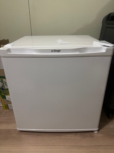 新品 1ドア冷凍庫 31L（冷蔵切替機能付）FZ03A-31WT A-Stage A-Stage 1ドア冷凍庫31L(冷蔵切替機能付)(FZ03A-31WT)｜A-Stage inc.