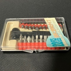 ドライバーツールセット　ラチェット機能　未使用　おまけ付きの画像
