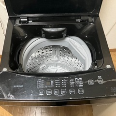 アイリスオーヤマ 全自動洗濯機 6kg ブラック 簡易乾燥 ガラストップ ステンレス槽 IAW-T603BLの画像