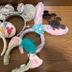 ディズニーカチューシャ(計5個)＋ディズニーサングラス、まとめ買いお得！の画像