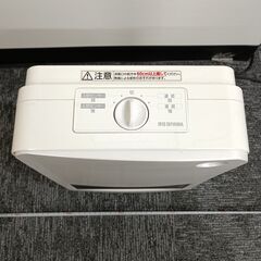 2022年製　アイリスオーヤマ　人感センサー付セラミックファンヒーター　PCH-125D-Wの画像