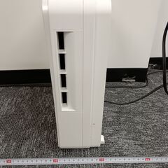 2022年製　アイリスオーヤマ　人感センサー付セラミックファンヒーター　PCH-125D-Wの画像