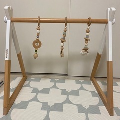 ホップル　ベビージム　赤ちゃん　メリー　おもちゃの画像