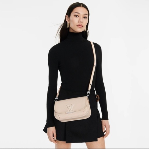 【売約済】超極上　LOUIS VUITTON ルイ・ヴィトン　ビュシ  エビ　ショルダーバッグ　ベージュM59457 正規品 売約済】超極上 LOUIS VUITTON ルイ・ヴィトン ビュシ エビ ショルダー
