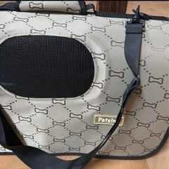 新品未使用♥️ペットキャリーバック、災害、病院、ハウスPetslnnの画像