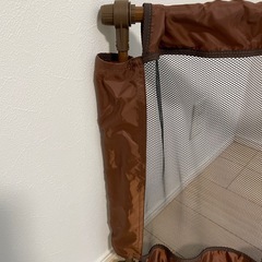 西松屋 シンプルフェンスM ブラウン ほぼ未使用の画像