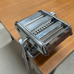 ヌードルマシーンの画像