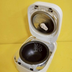 炊飯器　TOSHIBA　の画像