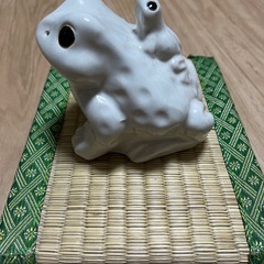 信楽焼　かえる置き物　縁起物の画像