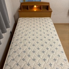 シングルベッド　マットレス付きの画像