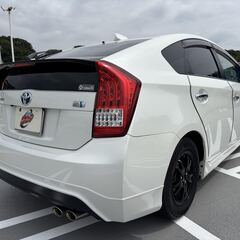 岡山【自社ローン】保証人無可★全国対応★プリウス【Sツーリングセレクション】社外15インチAW/Bluetooth/TEIS車高調EDTCⅡ/HKSレーシングサクション/ストラットタワーバー/Blitzスロコン/ルームミラー型レーダー探知機/レザー調シートカバー/TVの画像