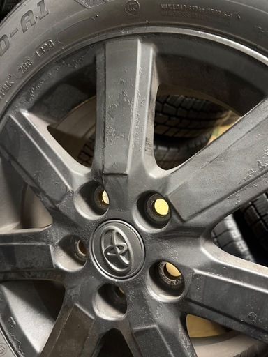206/60/r16 toyota voxy,noahタイヤ4本セット