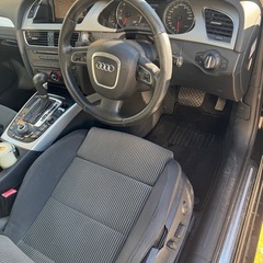 アウディa4セダン　車検長い　値下げしますの画像