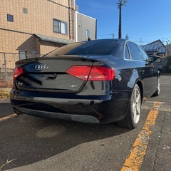 アウディa4セダン　車検長い　値下げしますの画像
