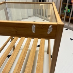 IKEA サイドテーブルの画像