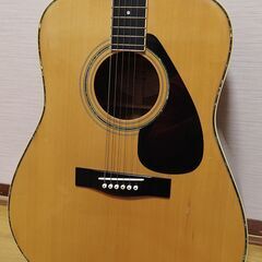 42. Yamaha FG-300Dの画像