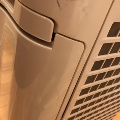 SHARP 空気清浄機 ホワイト　KC-F50の画像