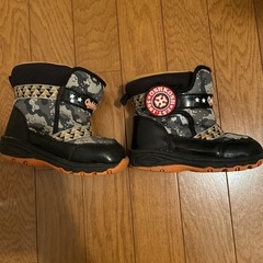 17.0cmオシュコシュOSHKOSH スノーブーツの画像