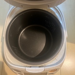 炊飯器の画像