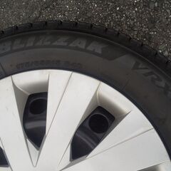 新品同様イボあり10部山 ブリザック VRX3 VRX2 175/65R15 計4本 1台分 トヨタ純正ホイールセットの画像
