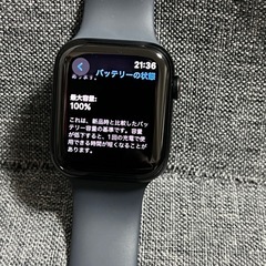極美品　保証付　Apple Watch SE 第2世代　(GPS +セルラー) 44mmの画像