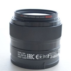 Sony E35mmF1.8、レンズフィルター付きの画像