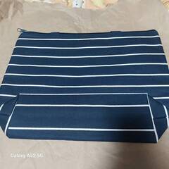 【四季の森フォレオ周辺】ル・クルーゼ 保冷・保温 トートバッグ ネイビー 新品未使用の画像