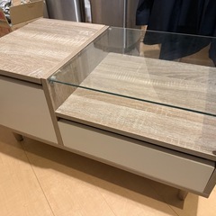 Erin ディスプレイ収納付きドレッサーテーブルの画像