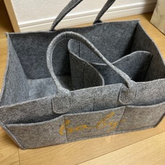 赤ちゃん　オムツ収納バックの画像