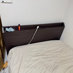 
ニトリ セミダブル ベッドフレーム／使用3年／充電口付き／自取限定の画像