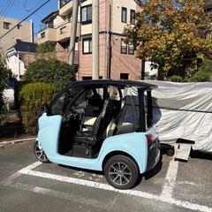 電動トゥクトゥクEmobiの画像