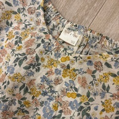 tete a tete ブラウスの画像