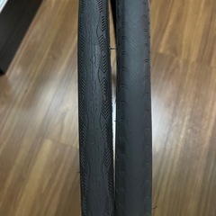 タイヤ 700×28C ２本セットの画像