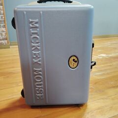 スーツケースの画像