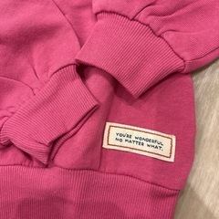 MLW ピンクトレーナーの画像