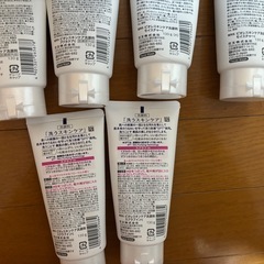 入浴剤とビオレ洗顔まとめ売り1つ250円の画像