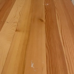 折りたたみ机の画像