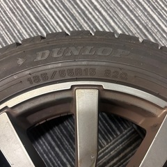 フィアット500用のスタッドレスタイヤ4本セット（ホイール付き）ですの画像