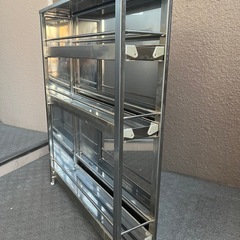 ステンレス製コンロ脇スパイスラック
の画像