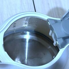 【電気ケトル】EasyHome 0.8L KOM製 KTK-300 湯沸かしポットの画像