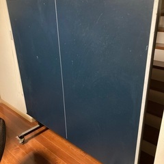 公式サイズの卓球台の画像