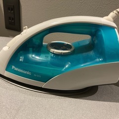 アイロン、アイロン台の画像