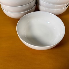 ホワイト 丸型丼 16cm 16個セット　まとめ売りの画像
