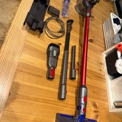 ジャンク　dyson v8 slim fluffy  の画像