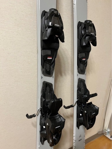 Ｋ2スキー4点セット