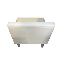【ジ1222-28】中古美品‼️白色 一人掛けソファ シンプルデザイン コンパクトサイズ 来客用・待合室にもの画像