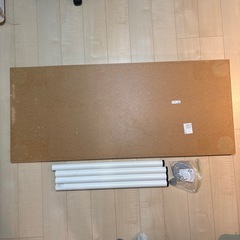 【傷あり】IKEA 机/デスク 白/ホワイトの画像