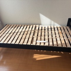 シングルベッドフレーム(WD101 SL 棚・コンセント付き MBR) ニトリの画像