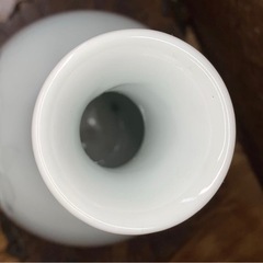時代物 名工 小笠原長春 作 花紋 白磁 花瓶 大川内焼 華道具 花入 茶道具 華道具 骨董 古玩 和美術 和骨董 花器 茶器 煎茶器 アンティークの画像