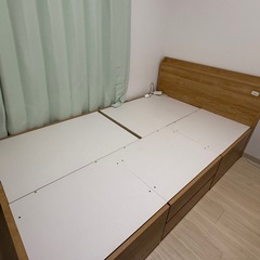 セミダブル引き出し付きベッドフレームの画像